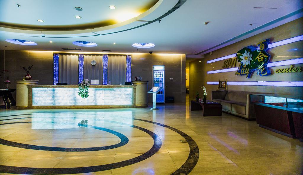 Beijing Palace Soluxe Hotel Astana מראה חיצוני תמונה